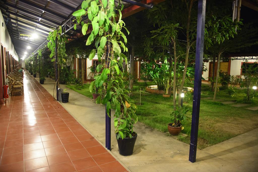 Zana Beach Guesthouse Sihanoukville Exteriör bild