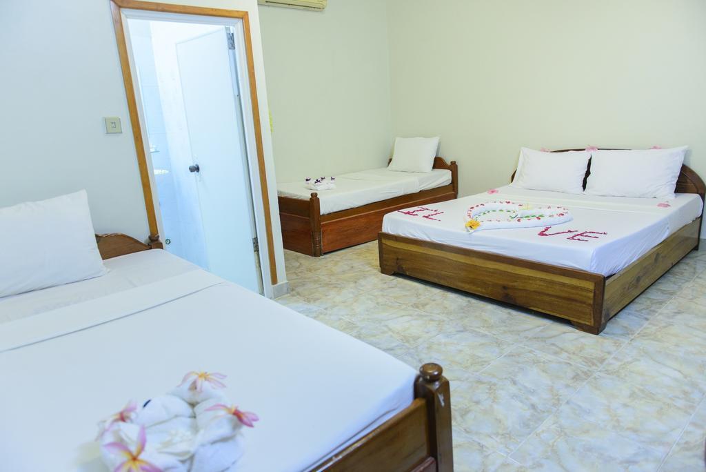 Zana Beach Guesthouse Sihanoukville Exteriör bild