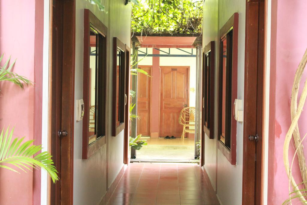 Zana Beach Guesthouse Sihanoukville Exteriör bild